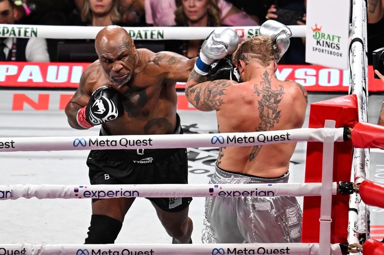 Mike Tyson, după meciul cu Jake Paul. ”Este una dintre acele situaţii în care pierzi, dar tot câştigi”