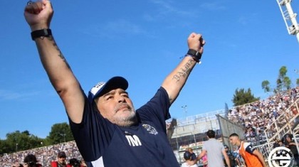 Diego Maradona a schimbat prefixul! Povestea tumultoasă a vieţii unuia dintre cei mai buni fotbalişti ai tuturor timpurilor