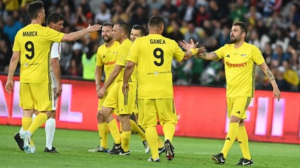 Spectacol total în România All Stars - Galatasaray Legends, duel cu 8 goluri marcate pe Cluj Arena. Recital semnat de Mutu şi Marica