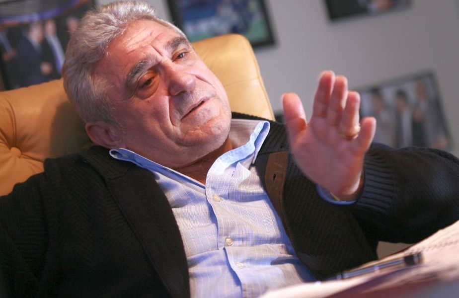 //i0.1616.ro/media/581/3142/38224/19631611/1/giovani-becali.jpg