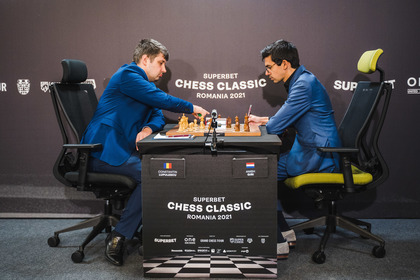 O nouă victorie românească la Superbet Chess Classic Romania 2021: Constantin Lupulescu îl învinge pe Anish Giri, numărul 6 mondial. Competiţia continuă LIVE pe Look Sport