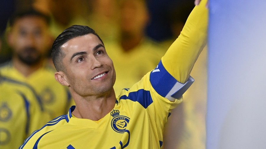 Cristiano Ronaldo, al treilea an consecutiv în fruntea clasamentului Forbes al celor mai bine plătiţi sportivi din lume