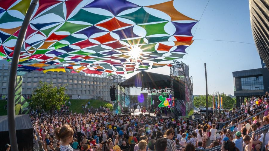 De la eveniment la fenomen.  Peste 150.000 de participanţi la cea mai amplă ediţie de până acum a Sports Festival