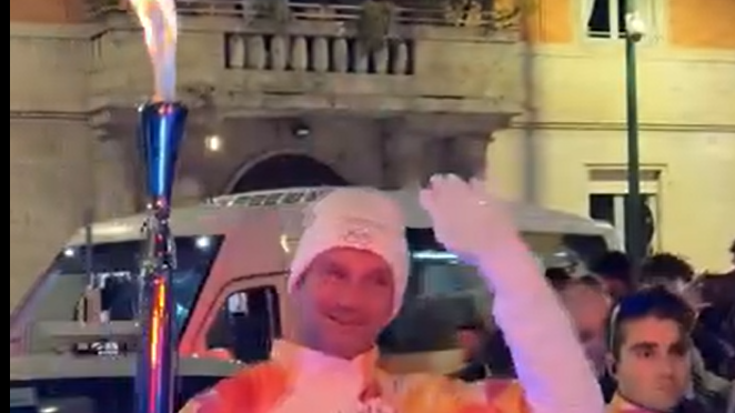 Răzvan Burleanu după ce Chivu a purtat torţa olimpică la Milano. ”Am fost mândri”