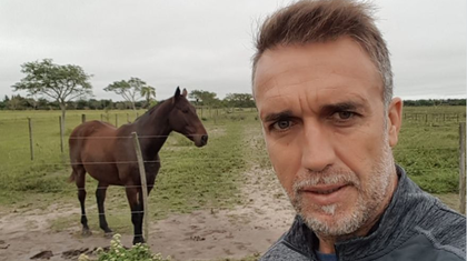 De pe terenurile de fotbal din Argentina la agricultură. Reconversia lui Gabriel Batistuta