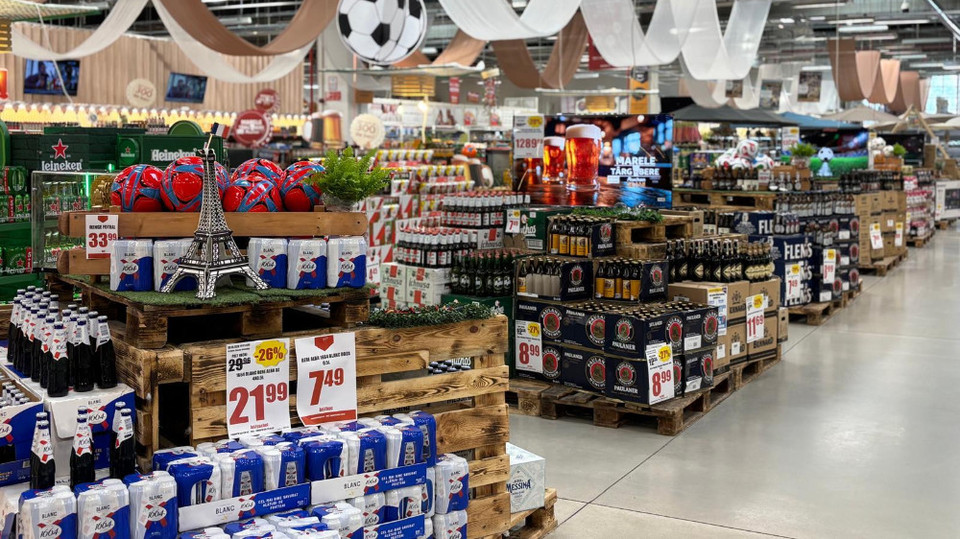 //i0.1616.ro/media/581/3142/38224/22475015/4/targul-de-bere-auchan-4.jpg