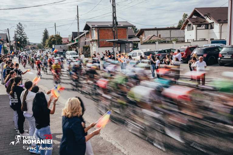 Behind the Scenes: cum se organizează Turul României, una dintre cele mai prestigioase competiţii cicliste din Sud-Estul Europei 