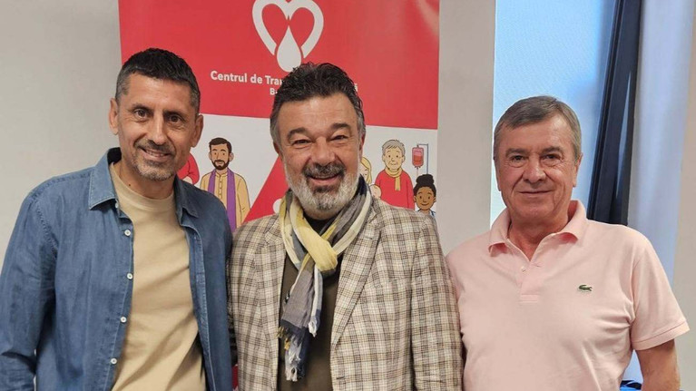 Nume mari din sportul românesc au făcut echipă şi au donat sânge pe ”Arcul de Triumf”