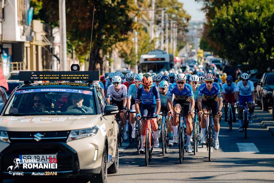 //i0.1616.ro/media/581/3142/38224/22783143/1/turul-romaniei-start-chisinau.jpg