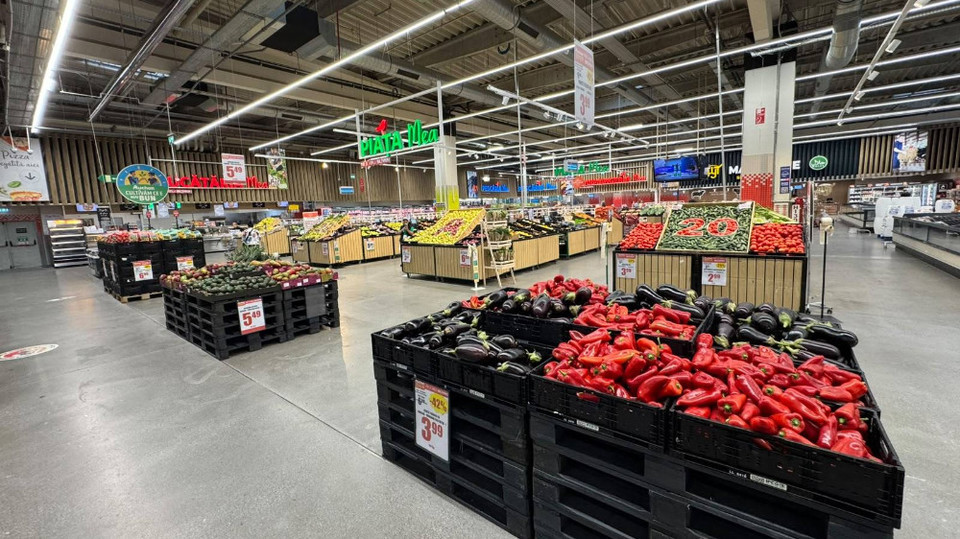 //i0.1616.ro/media/581/3142/38224/22793941/3/20-ani-auchan-3.jpg