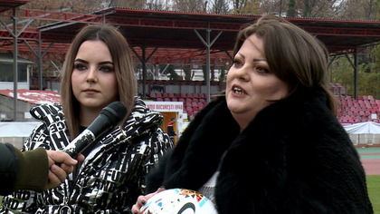 Emoţionant! Ioana Nunweiller a aflat la 19 ani că a fost înfiată. "Nu mă puteau iubi mai mult şi dacă eram a lor". Amintiri cu "câinele roşu" Nelu Nunweiller şi un reportaj special pe stadionul Dinamo