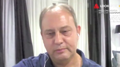 VIDEO ǀ Ediţie de colecţie din ”Notele lui Banciu”. Un invitat special a evaluat naţionala României şi a povestit aspecte savuroase din fotbalul african