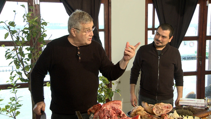 Start pentru un nou sezon de Poezie şi delicateţuri cu Mircea Dinescu la PrimaTV!