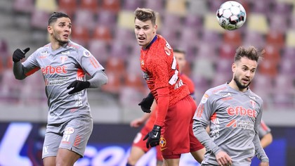 VIDEO | FCSB - UTA 3-0. 'Roş-albaştrii' au şapte victorii consecutive în Liga 1! Florinel Coman a revenit cu gol