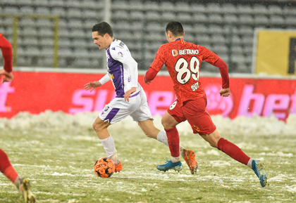 VIDEO | FC Argeş - FCSB 0-0. Man şi Coman au şutat în bară. 'Roş-albaştrii' pot pierde primul loc în Liga 1 