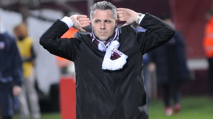 EXCLUSIV | Şumudică, sfătuit să nu vină la FCSB. Răchită: "E o echipă fără identitate, n-are stadion, n-are suporteri, n-are coerenţă, n-a mai luat un titlu de 6 ani"