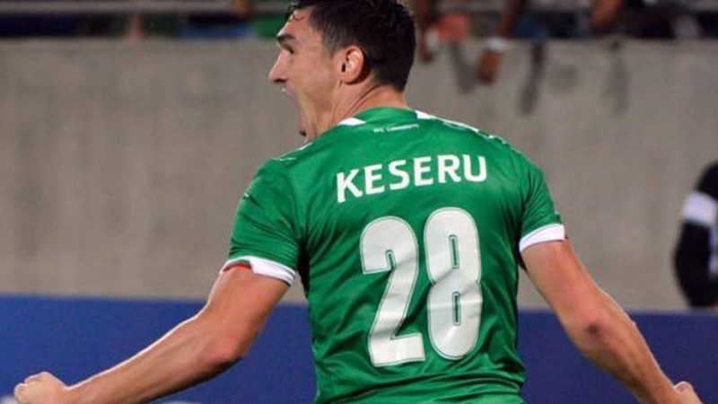 Claudiu Keşeru nu a fost ofertat de FCSB sau Rapid. Precizările lui Cosmin Moţi 