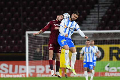 VIDEO ǀ CFR Cluj - ”U” Craiova, 1-0. Oltenii cu ocaziile, clujenii cu golul! Petrescu, victorie mare în faţa lui Reghecampf