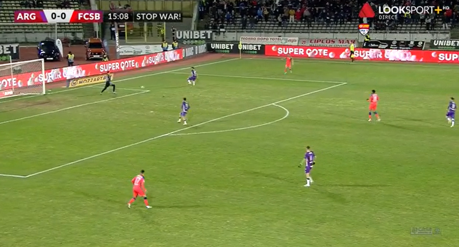 VIDEO | Andrei Vlad s-a făcut din nou de râs. Gafă monumentală la golul lui George Ganea. UPDATE: Portarul a fost înlocuit la pauză