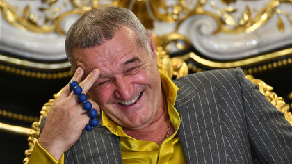 "Vijelie, bam, bam, bam!" Becali, exuberant după FCSB - Farul 2-0 şi NIMIC despre arbitraj: "Nici Barcelona nu ne rezista"