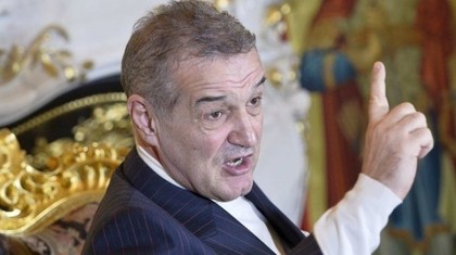 Gigi Becali anunţă două noi transferuri la FCSB, după calificarea în grupele Conference League