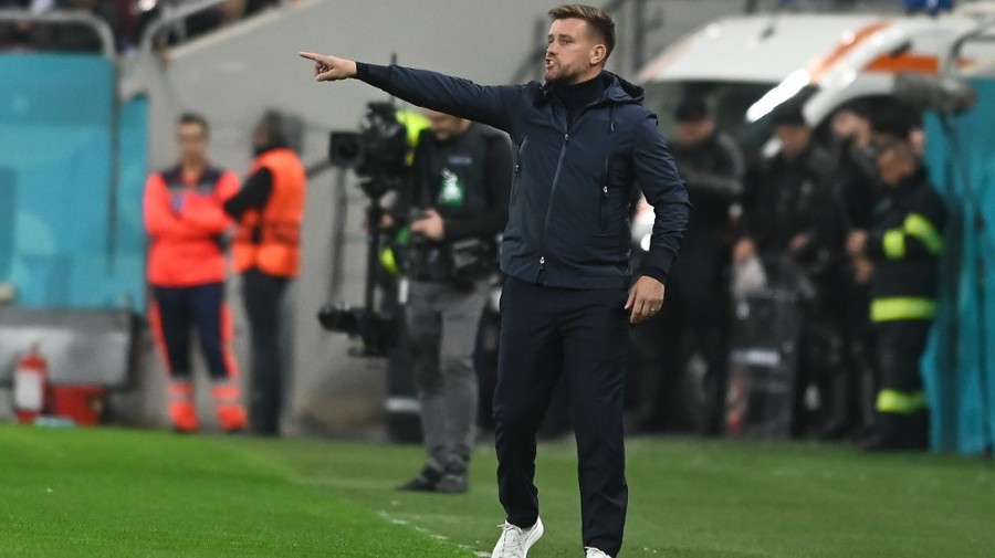 Pintilii îi atacă direct pe Becali şi Dică după eşecul cu West Ham: ”Aşa a hotărât conducerea şi fostul staff”