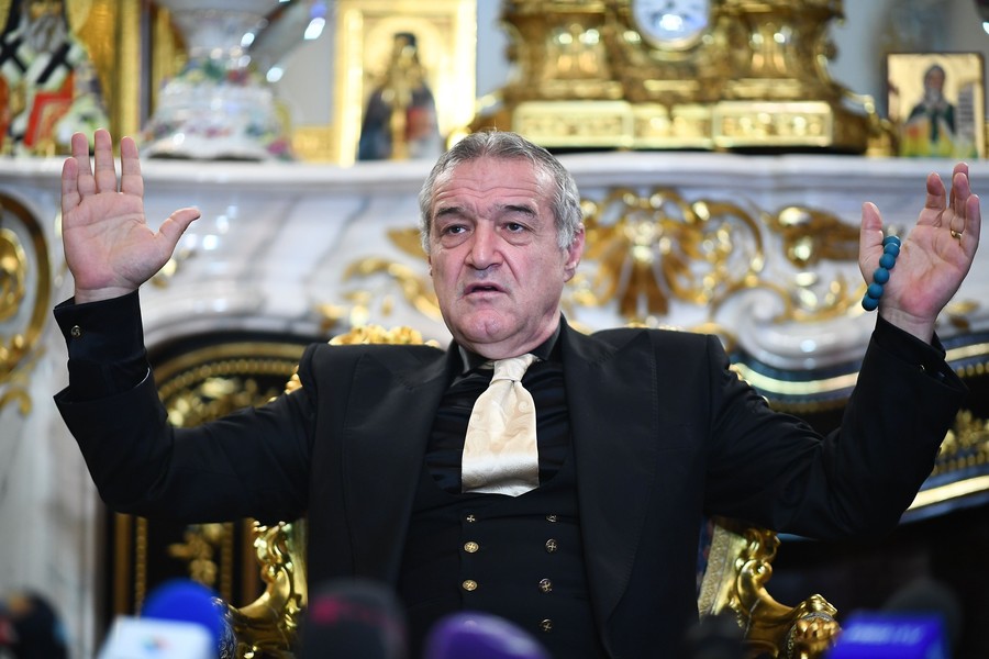 Jucătorul pe care Gigi Becali a încasat milioane de euro nu mai suportă situaţia de la FCSB: ”Nu ne cheamă la niciun meci. Clubul a devenit o jucărie!”
