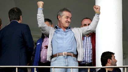  Mijlocaşul vine la palat să negocieze transferul la FCSB! Becali a recunoscut: ”Ajunge la Bucureşti” 