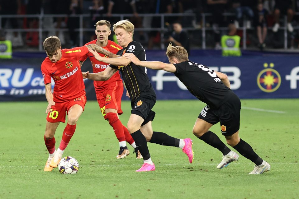 //i0.1616.ro/media/581/3142/38227/21285860/1/fcsb-nordsjaelland-preliminarii-conference-league-10-08-2023-2.jpg