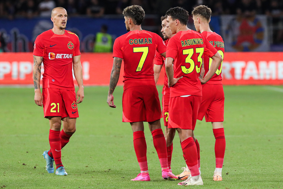 //i0.1616.ro/media/581/3142/38227/21286370/2/fcsb-nordsjaelland-preliminarii-conference-league-10-08-2023-2.jpg