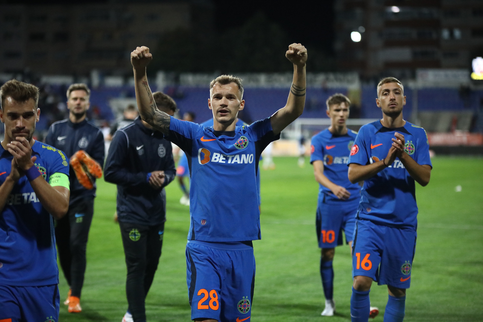 //i0.1616.ro/media/581/3142/38227/21339721/1/fc-botosani-fcsb-superliga-superbet-7-10-2023.jpg