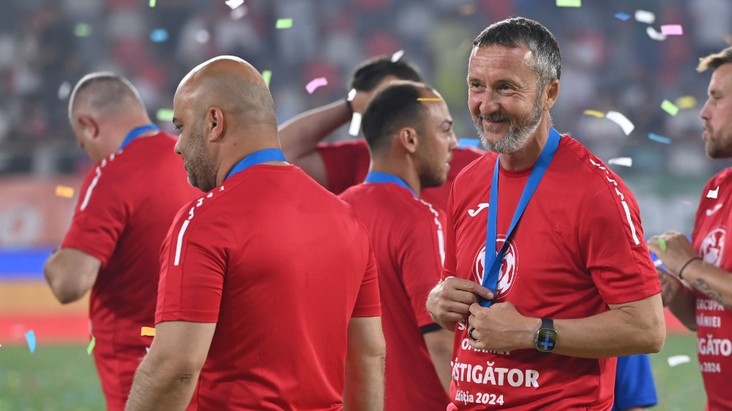 Nu e Ştefănescu! Mihai Stoica a numit jucătorul care a făcut diferenţa în Supercupă. "Ne-a luminat jocul" | VIDEO EXCLUSIV