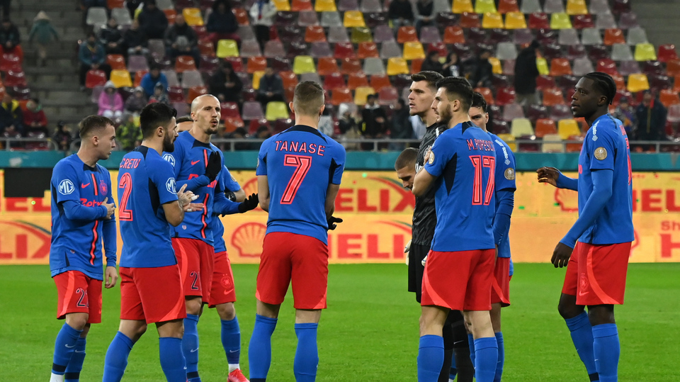 //i0.1616.ro/media/581/3142/38227/21866733/1/fcsb-fc-botosani-superliga-superbet-8-12-2024-1.jpg