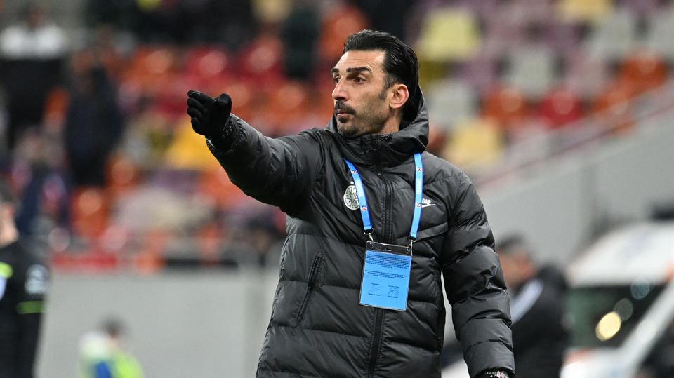 //i0.1616.ro/media/581/3142/38227/21933577/1/fcsb-sepsi-osk-sfantu-gheorghe-superliga-superbet-9-02-2025-2.jpg