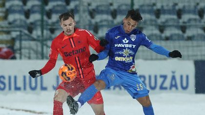 Ultimele informaţii despre accidentarea lui Pantea. "E o problemă musculară" | EXCLUSIV