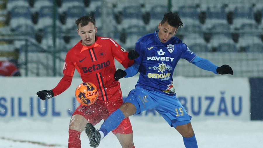 Ultimele informaţii despre accidentarea lui Pantea. "E o problemă musculară" | EXCLUSIV