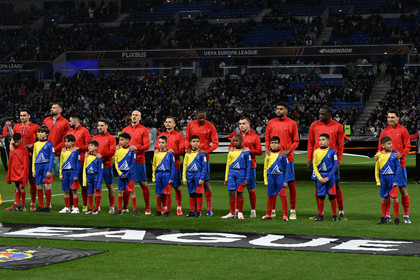 INCREDIBIL! 4 schimbări a făcut FCSB la pauză! Jucătorii care au fost înlocuiţi 
