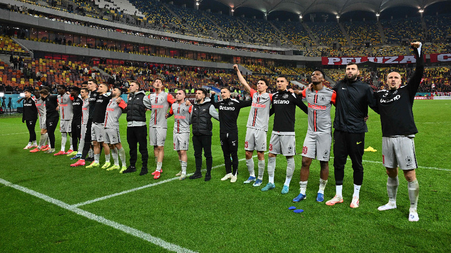 Tensiuni în vestiarul celor de la FCSB! Conflict între doi jucători de bază