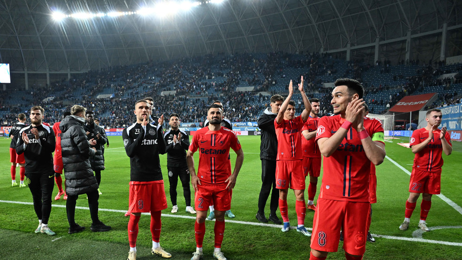 Vedeta de la FCSB, criticată în termeni duri de Gigi Becali după evoluţia din meciul cu Universitatea Craiova: „I-a intrat în cap că este mare fotbalist! O să-i dau un telefon”