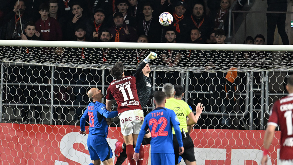 //i0.1616.ro/media/581/3142/38227/22014382/1/rapid-bucuresti-fcsb-play-off-superliga-superbet-27-04-2025-1.jpg