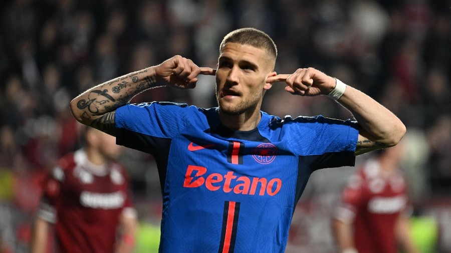 Bîrligea râde de rapidişti, după victoria din Giuleşti: ”Foarte uşor când pierzi un meci să spui arbitrajul, terenul prost, atmosfera. Scorul e 2-1 şi FCSB e pe primul loc!”

