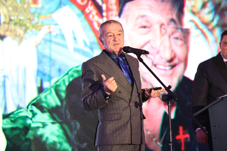 Gigi Becali a pus ochii pe doi jucători de la Dinamo şi vrea să îi aducă la FCSB: „Negociem de mâine”. Ce spune despre transferul lui Alex Mitriţă: „Vorbiţi cu el, nu ce au zis alţii”