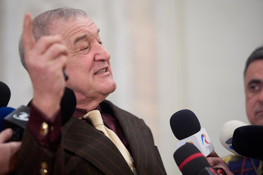 Gigi Becali a reacţionat, după ce Mihai Popescu a trecut la cultul penticostal. ”O să fie scos”