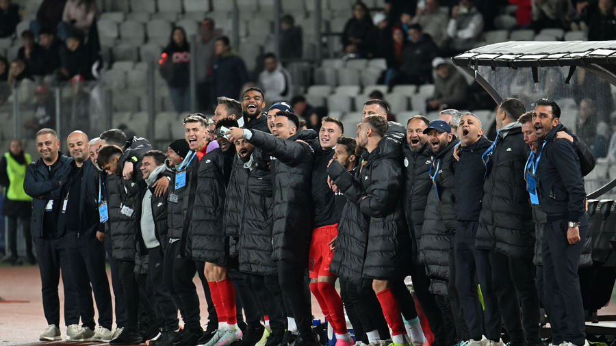 Gică Hagi pregăteşte o lovitură pe piaţa de mercato! Vrea 2 jucători de la FCSB. Gigi Becali şi-a dat acordul