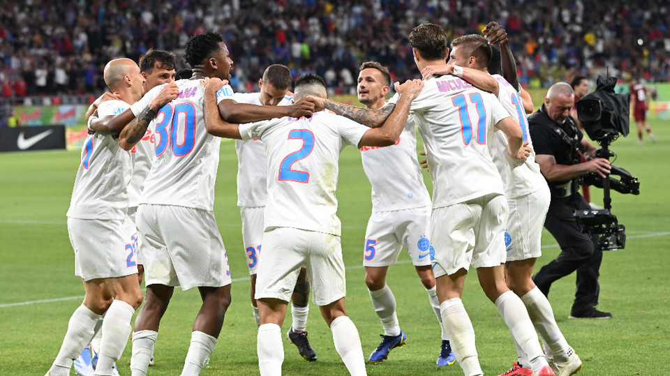 //i0.1616.ro/media/581/3142/38227/22093971/1/fcsb-inter-club-d-escaldes-preliminariile-ligii-campionilor-9-07-2025-3.jpg