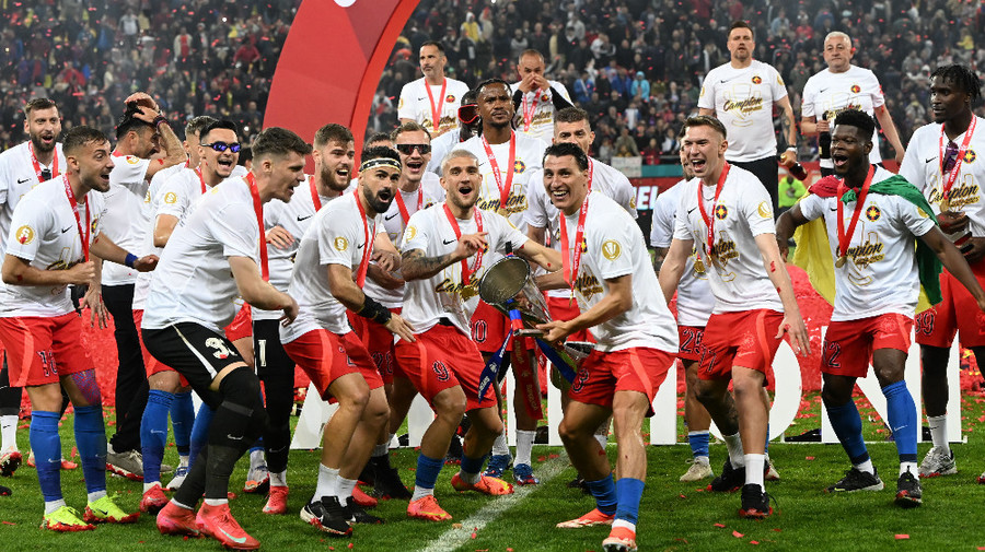 FCSB mai renunţă la un jucător în această vară! ”Nu prea este el din cărţile noastre”
