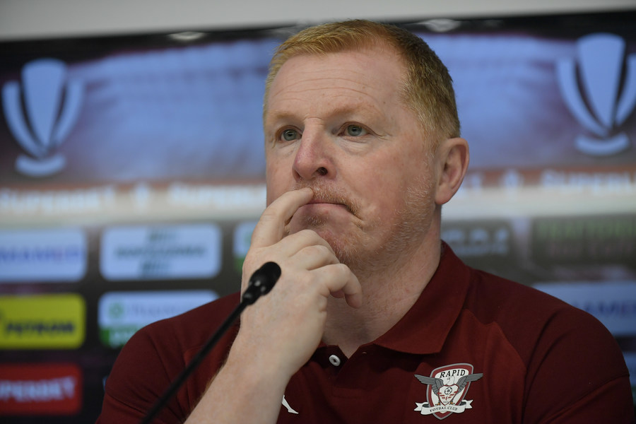FCSB sau Aberdeen? Pe cine vede câştigătoare Neil Lennon