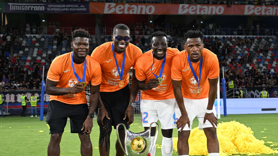 //i0.1616.ro/media/581/3142/38227/22130033/1/fcsb-cfr-cluj-supercupa-romaniei-5-07-2025.jpg