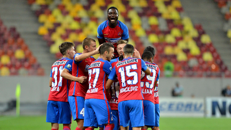 Un fost jucător de la FCSB a ajuns să spele maşini după ce s-a retras din fotbal!