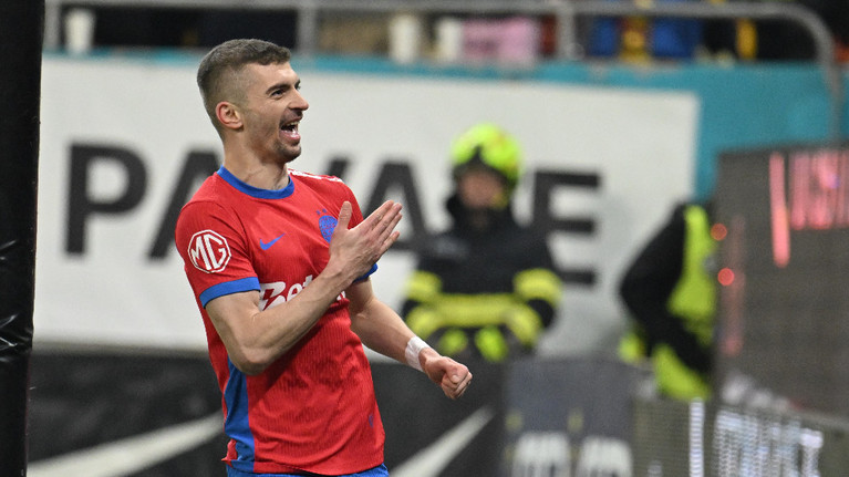 Război la FCSB între Becali şi Tănase: "Aici îl ţinem, să îmbătrânească la noi!"